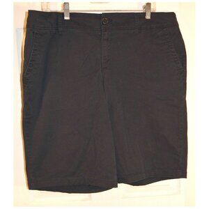 Liz Claiborne Women's Black Shorts Size 14W ~38" waist 11" inseam